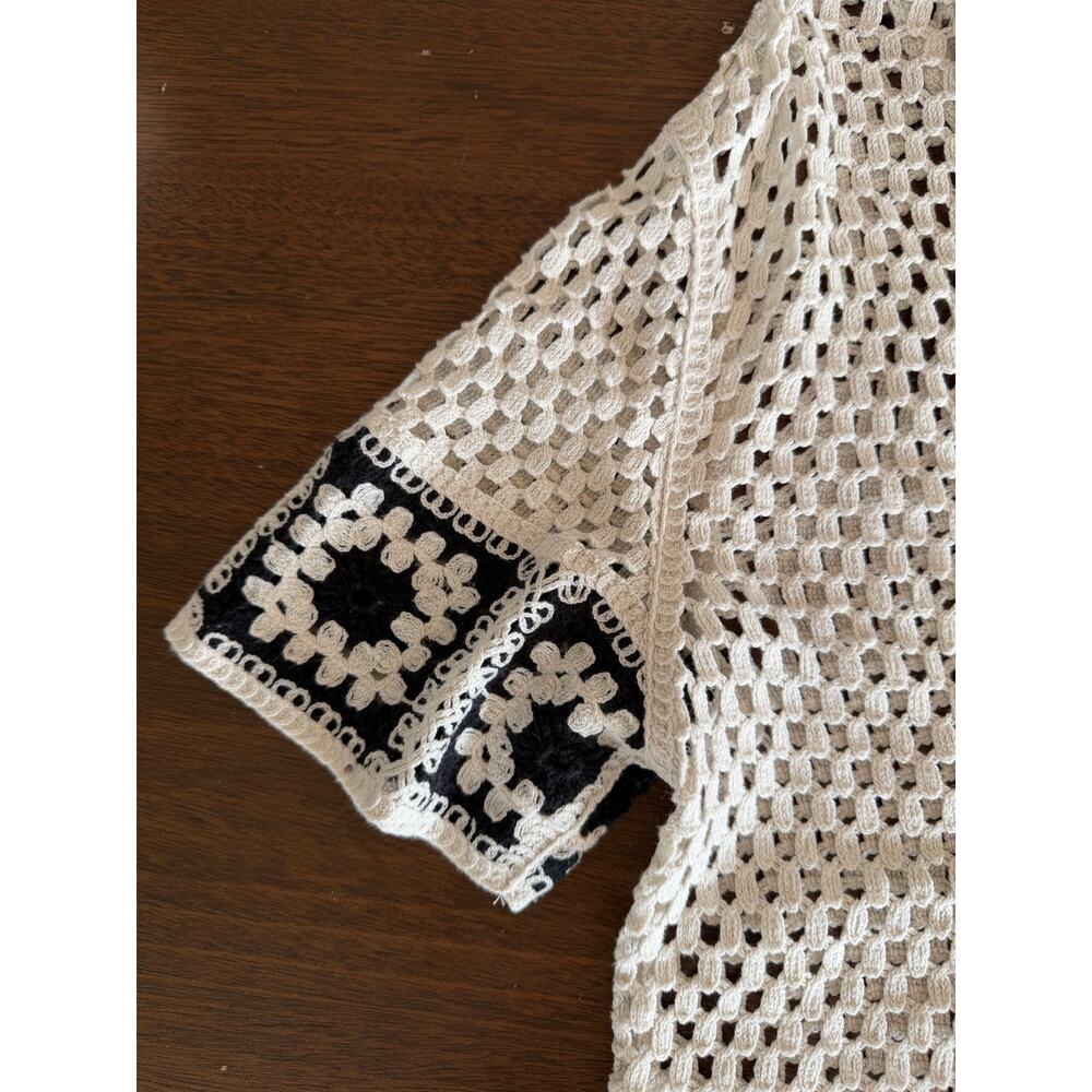 Morsecode Crochet Top - Picture 3 of 5